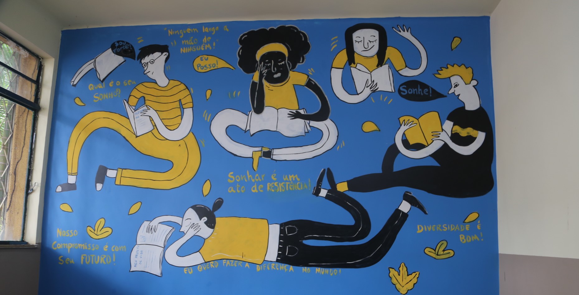 Pintura em muro sobre Projeto de Vida, no Cepi Professor Pedro Gomes